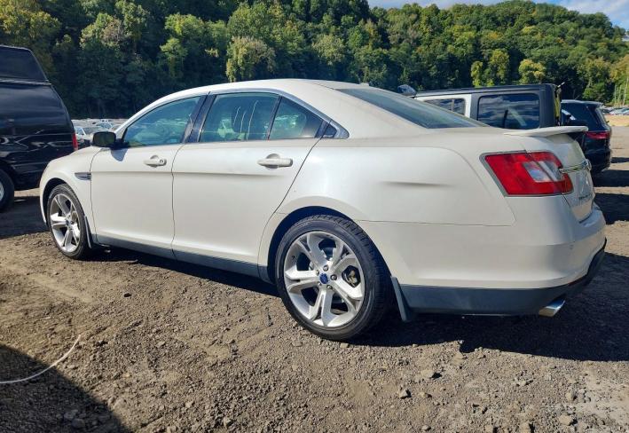 Salvage 2012 Ford Taurus Sho in White