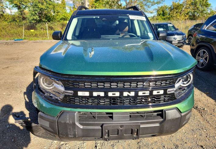 Salvage 2025 Ford Bronco Sport Outer Banks in Green