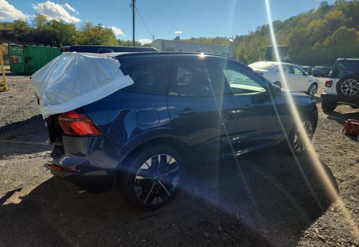 Salvage 2026 Volvo Xc60  in Blue