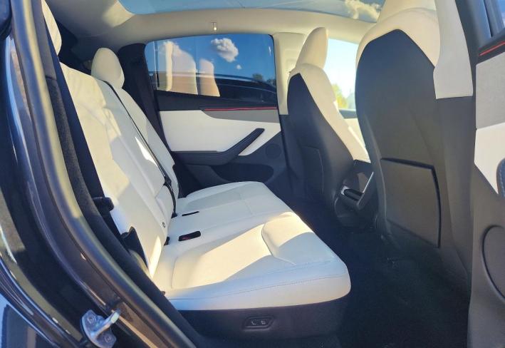 Salvage 2026 Tesla Model Y  in Gray