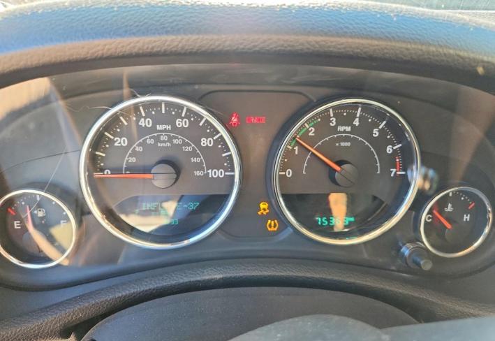 Salvage 2016 Jeep Wrangler Unlimited Sport in Green