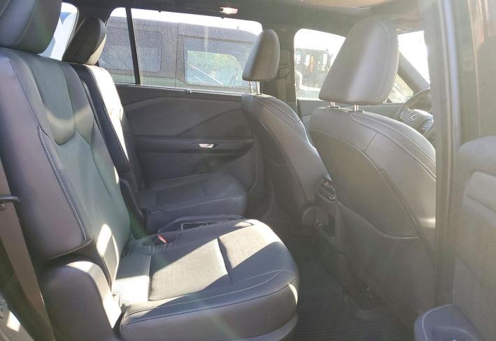Salvage 2025 Lexus Tx 350  in Черный