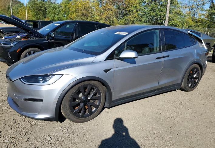 Salvage 2025 Tesla Model X  in Silver