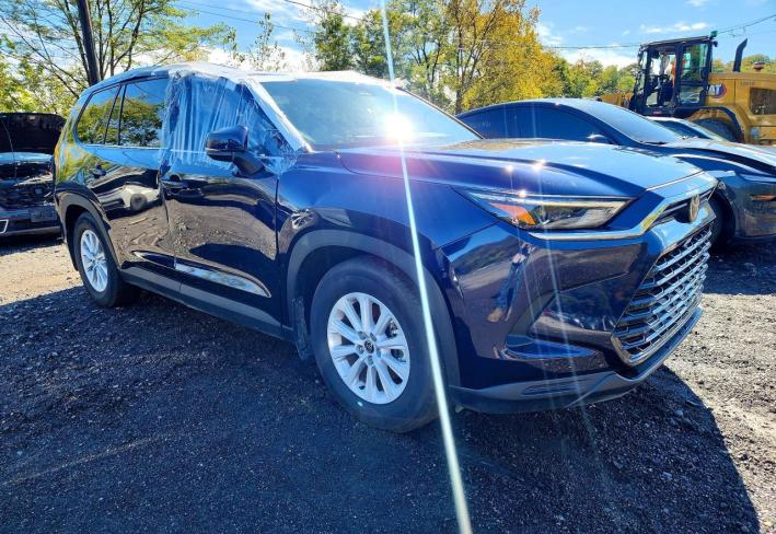 Salvage 2026 Toyota Grand Highlander Xle in Синий