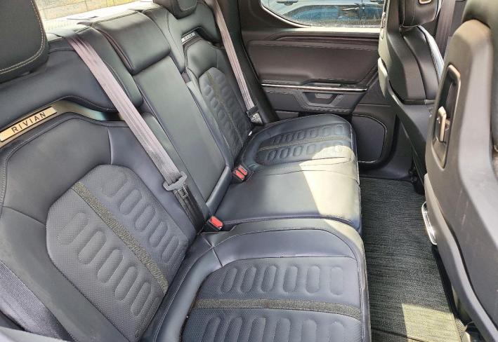 Salvage 2025 Rivian R1t Adventure in Blue