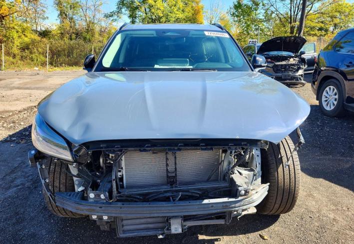 Salvage 2026 Lincoln Aviator  in Синий