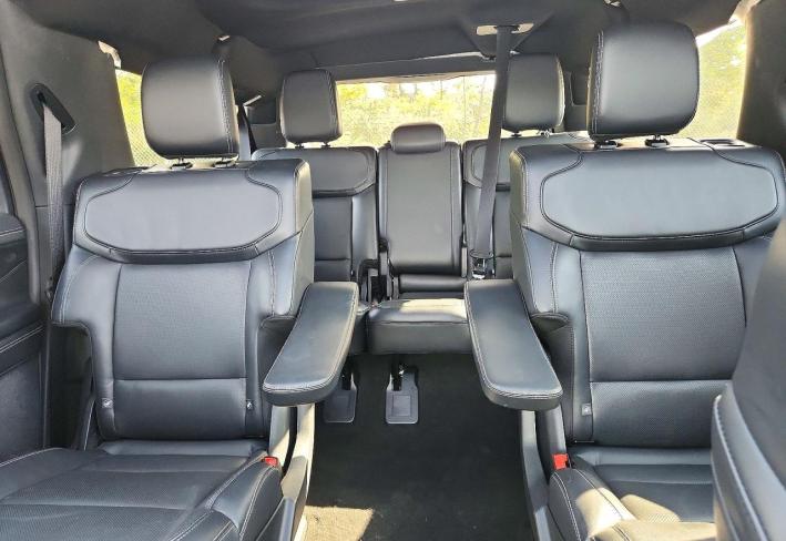Salvage 2026 Ford Expedition Max Platinum in White