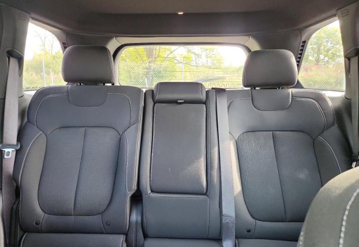 Salvage 2024 Jeep Grand Cherokee Laredo in Gray