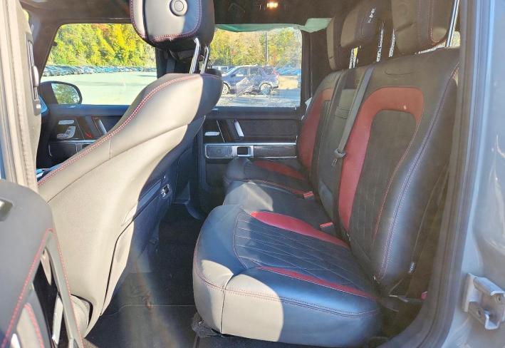 Salvage 2025 Mercedes-benz G 63 Amg in Серый
