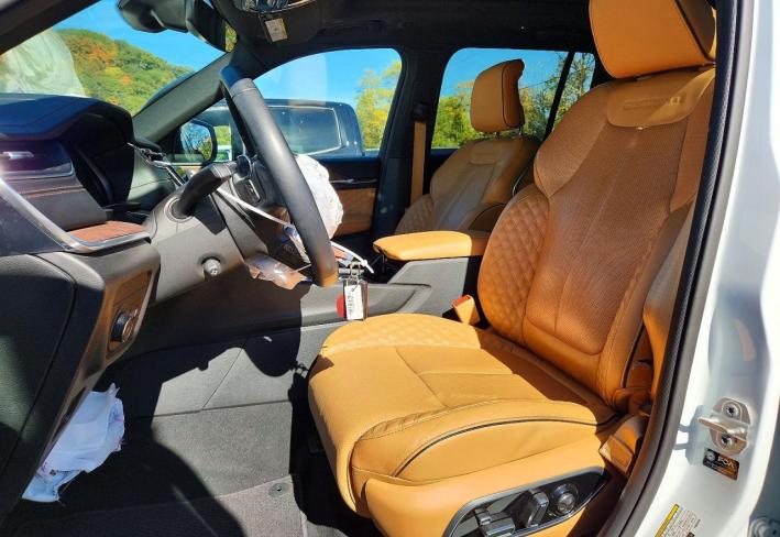Salvage 2023 Jeep Grand Cherokee Summit in Белый