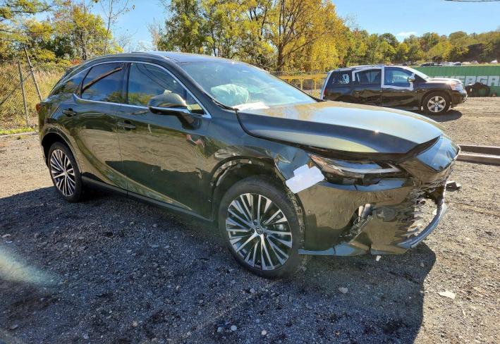 Salvage 2026 Lexus Rx 350h  in Зеленый