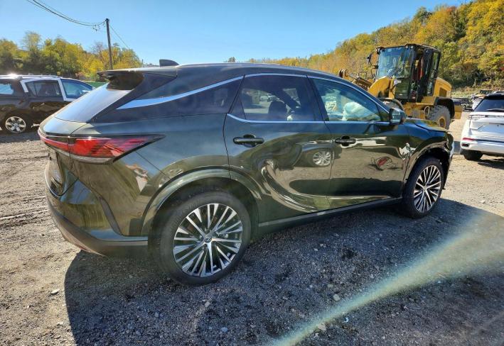 Salvage 2026 Lexus Rx 350h  in Зеленый