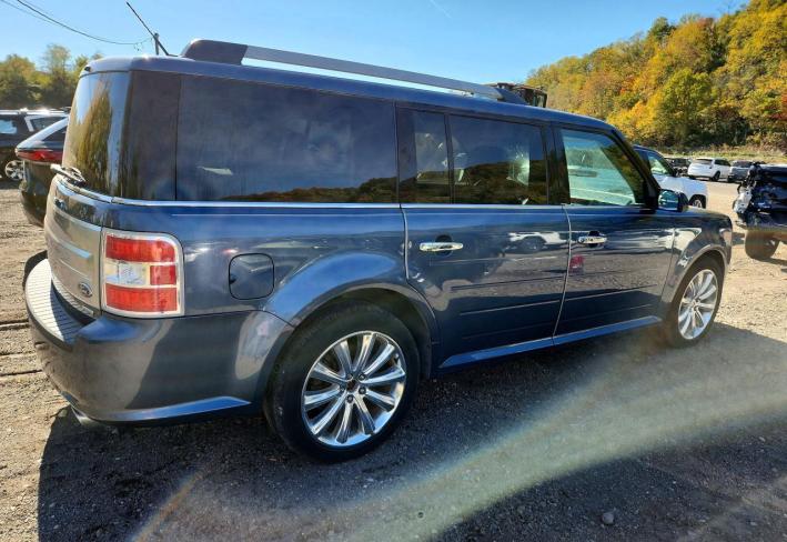 Salvage 2018 Ford Flex  in Синий