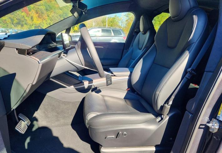 Salvage 2024 Tesla Model X  in Gray