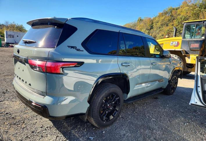 Salvage 2026 Toyota Sequoia Platinum in Green