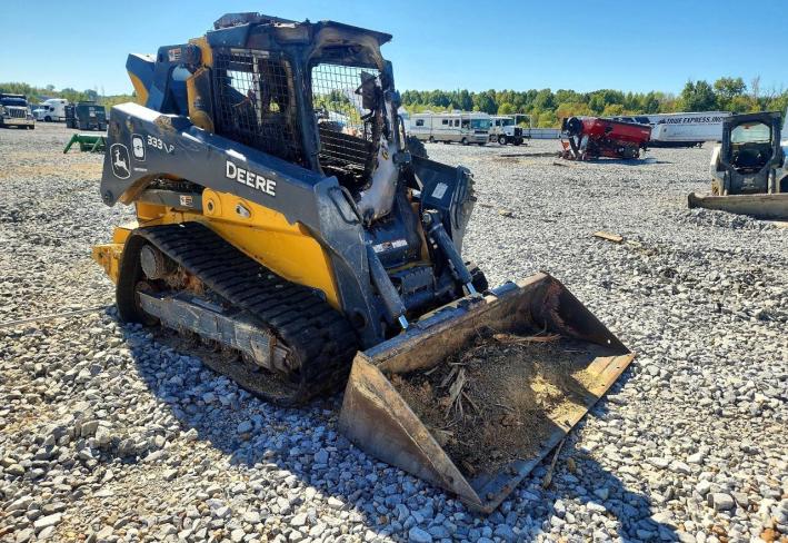 Salvage 2025 John Deere Skid Steer 333p in Yellow