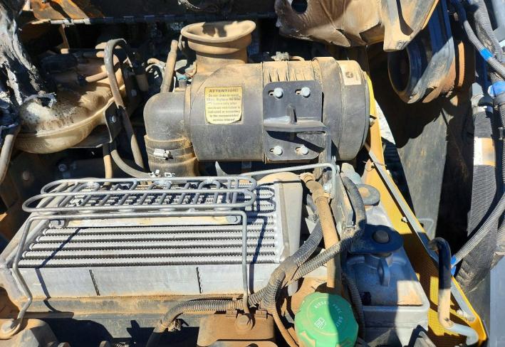 Salvage 2025 John Deere Skid Steer 333p in Yellow