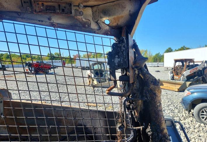 Salvage 2025 John Deere Skid Steer 333p in Yellow