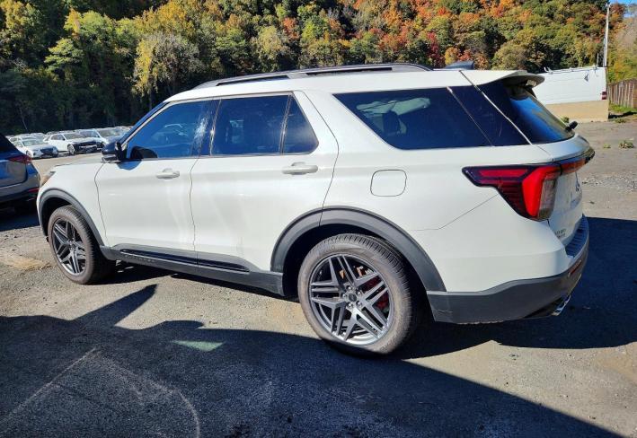 Salvage 2026 Ford Explorer St in White