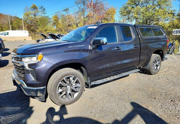 Salvage 2024 Chevrolet Silverado  in Gray