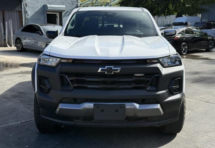 Salvage 2026 Chevrolet Colorado  in White