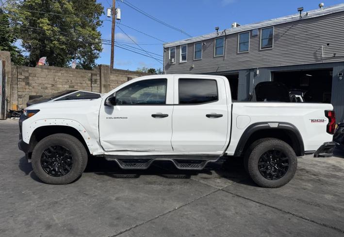 Salvage 2026 Chevrolet Colorado  in White