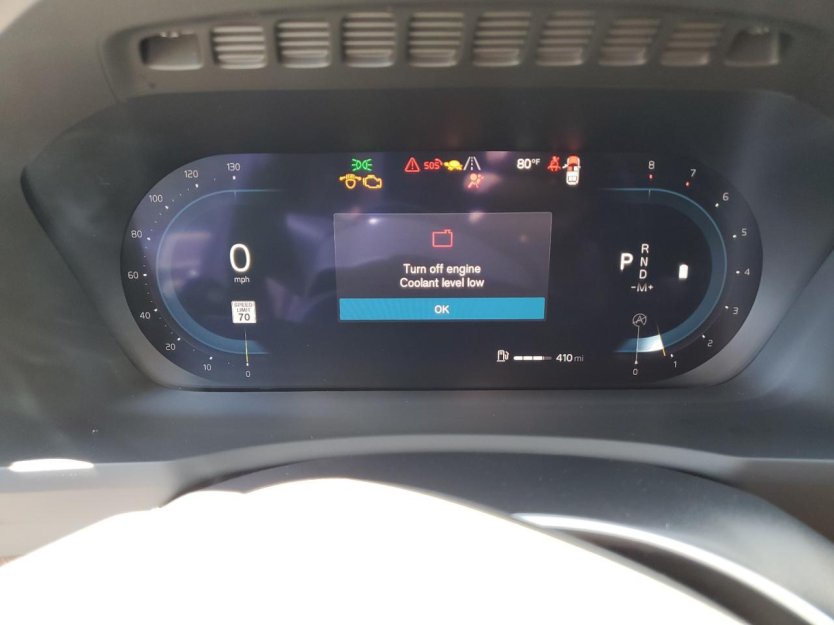 Salvage 2025 Volvo Xc90 Plus