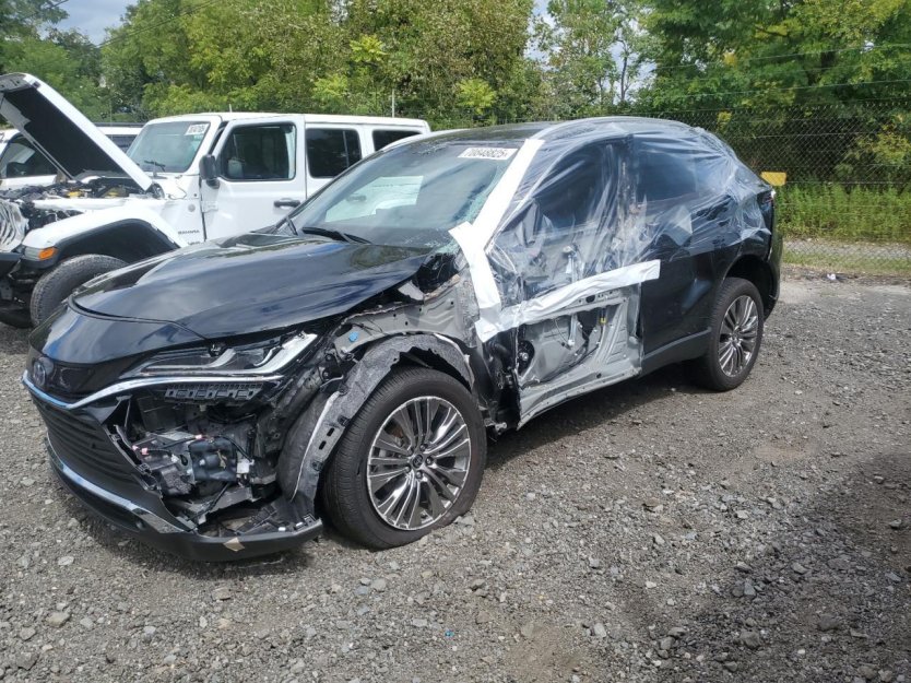 Salvage 2024 Toyota Venza Limited