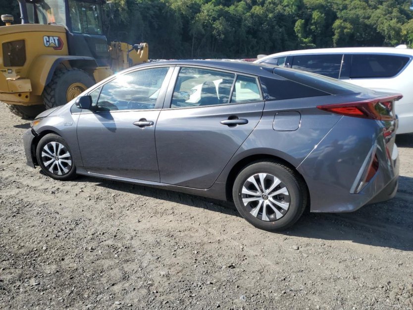 Salvage 2022 Toyota Prius Prime Xle