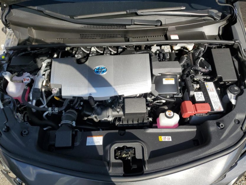 Salvage 2022 Toyota Prius Prime Xle