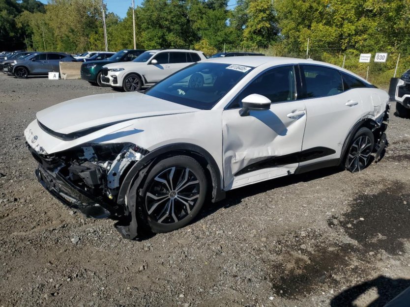 Salvage 2023 Toyota Crown Xle