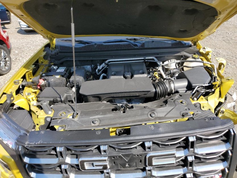 Salvage 2023 Gmc Canyon At4