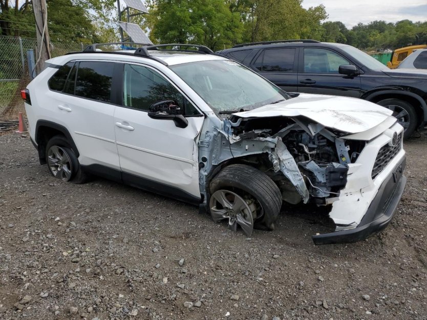 Salvage 2024 Toyota Rav4 Xle