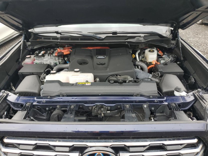 Salvage 2023 Toyota Tundra Capstone