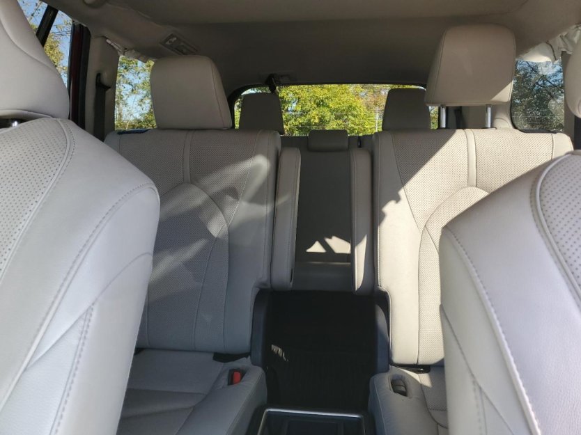 Salvage 2024 Toyota Grand Highlander Limited