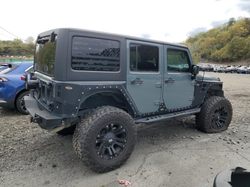 Salvage 2015 Jeep Wrangler Unlimited Sport