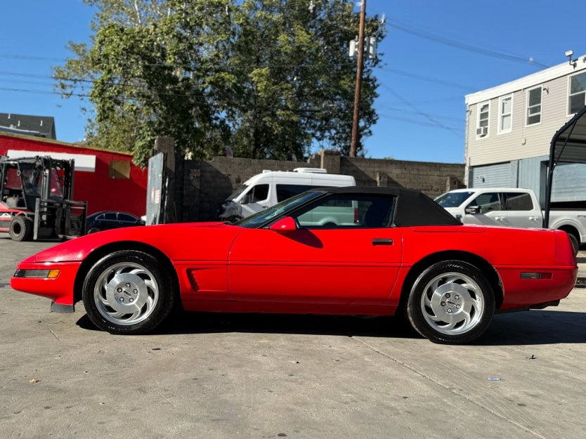 Salvage 1995 Chevrolet Corvette 1lt