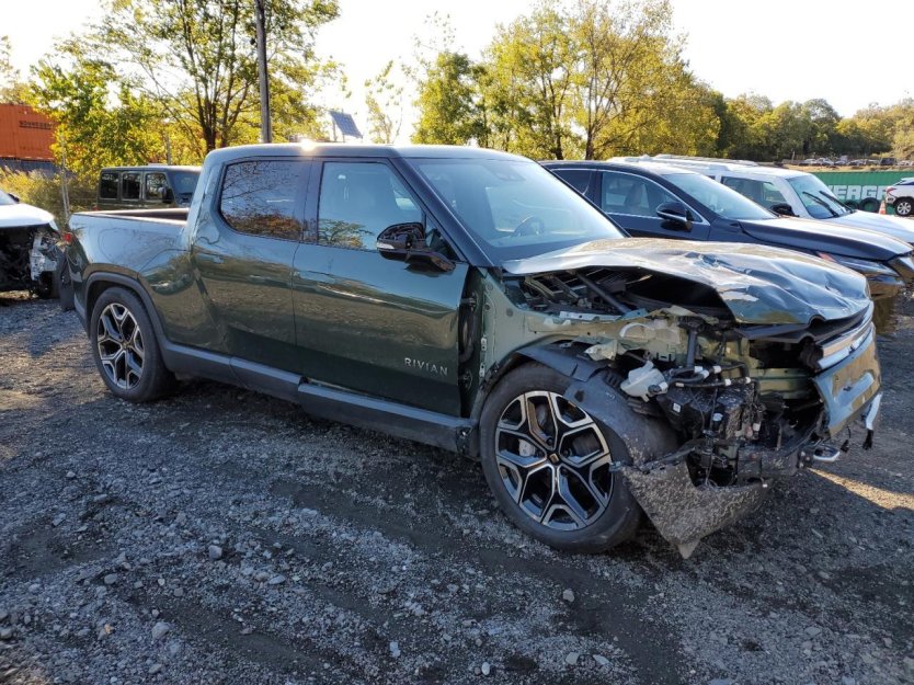 Salvage 2025 Rivian R1t Adventure