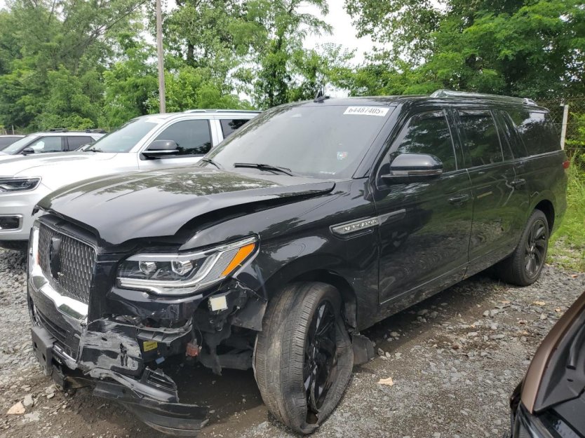 Salvage 2023 Lincoln Navigator L 