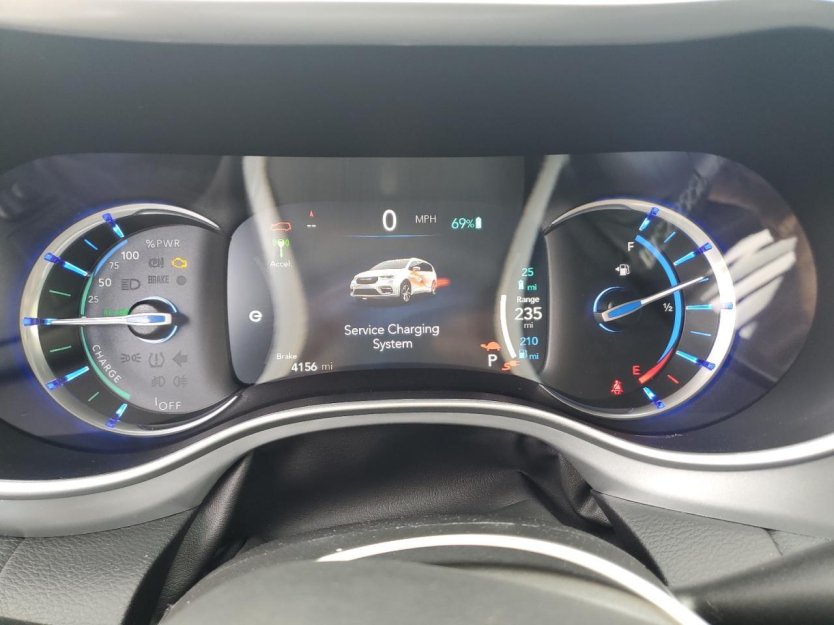 Salvage 2023 Chrysler Pacifica Hybrid Touring L