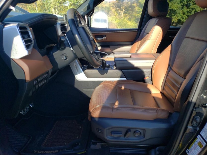 Salvage 2023 Toyota Tundra 
