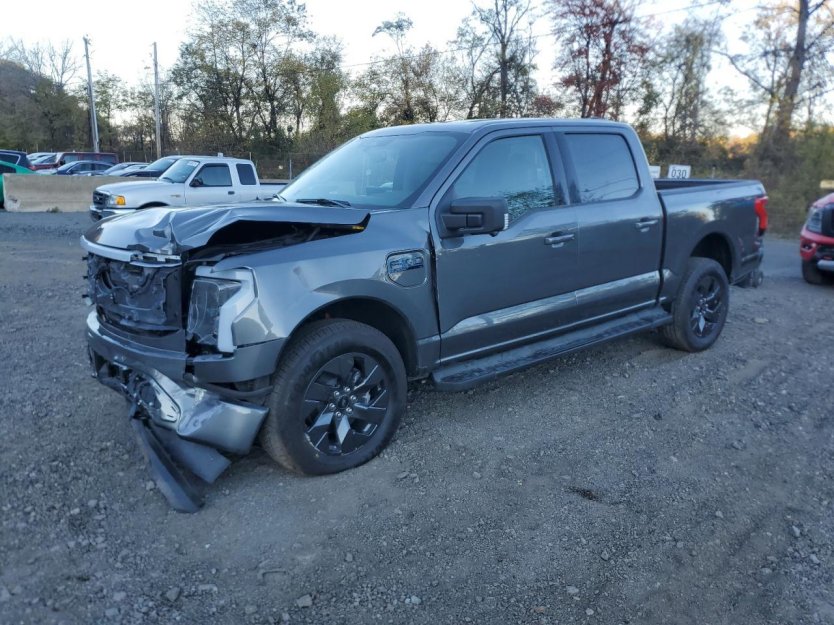 Salvage 2025 Ford F150 Lightning
