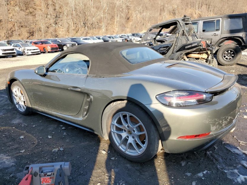 Salvage 2022 Porsche Boxster 