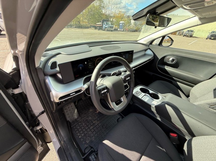 Salvage 2026 Hyundai Ioniq 9 Se Awd