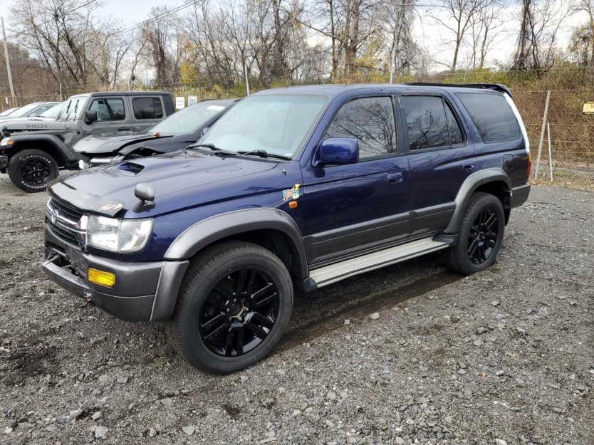 Salvage 1997 Toyota Hilux 