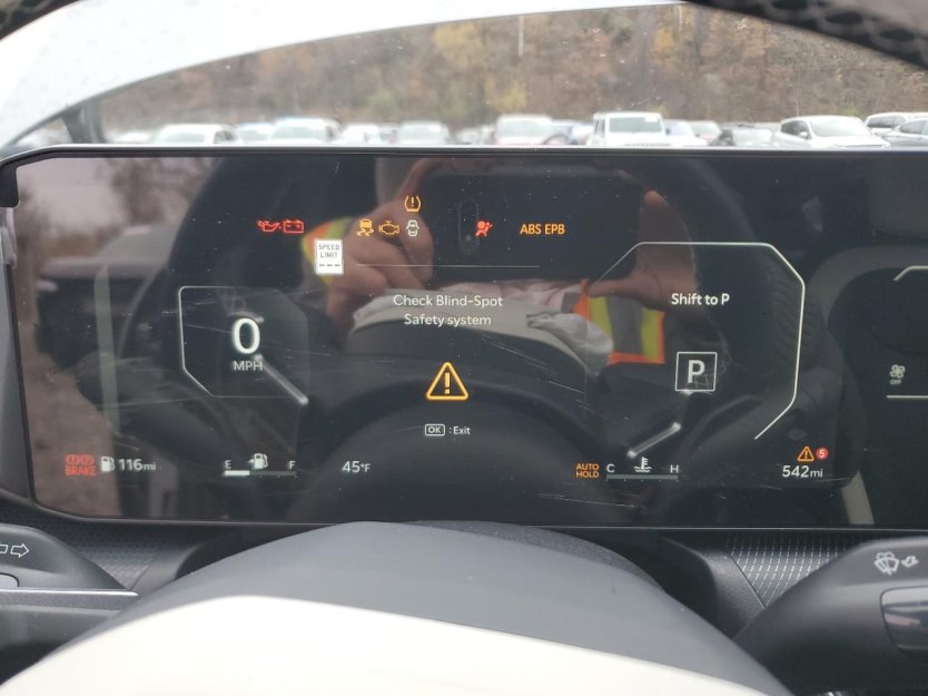 Salvage 2025 Kia K4 Gt-line Turbo