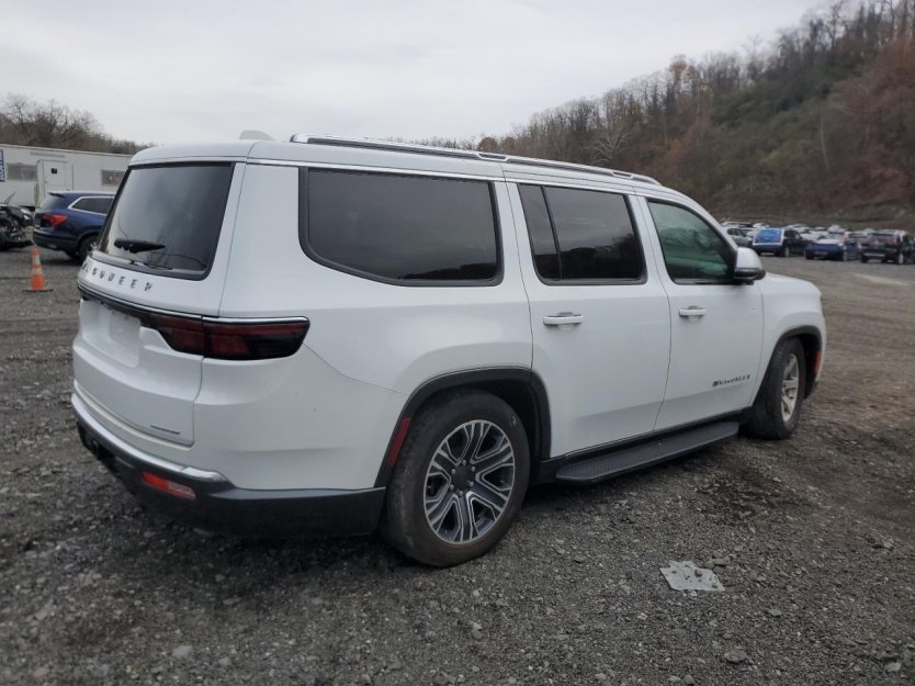 Salvage 2022 Jeep Wagoneer Series Iii
