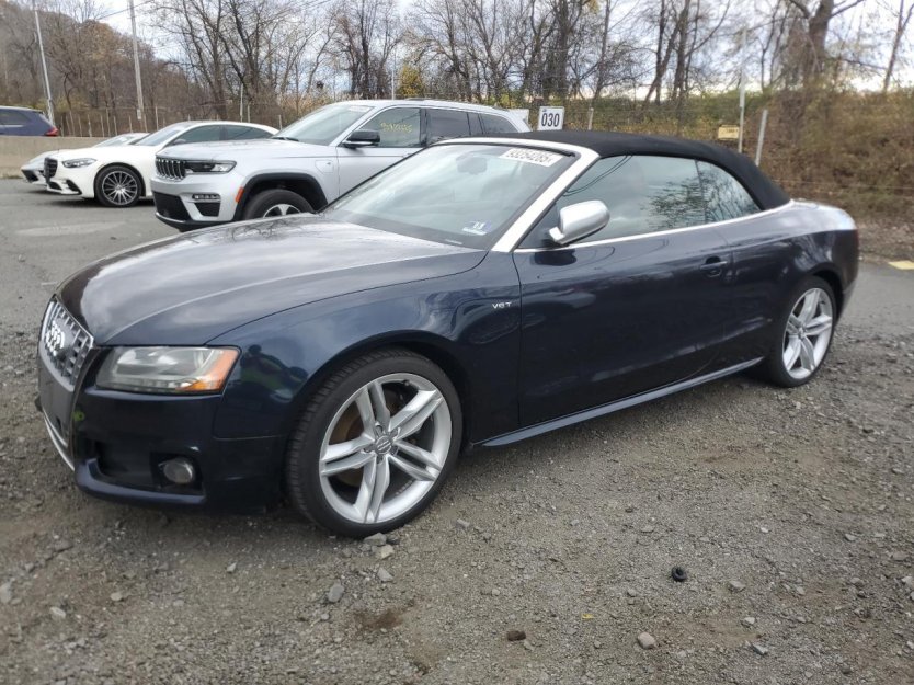Salvage 2011 Audi S5 