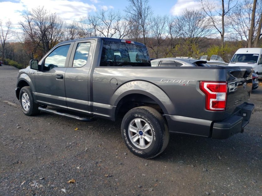 Salvage 2019 Ford F150 