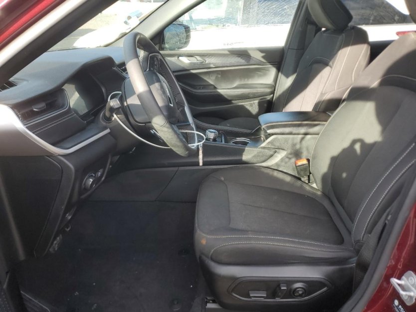 Salvage 2025 Jeep Grand Cherokee L 